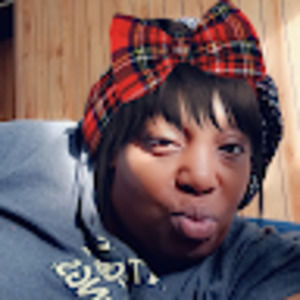 Meet your Posher, Shelly